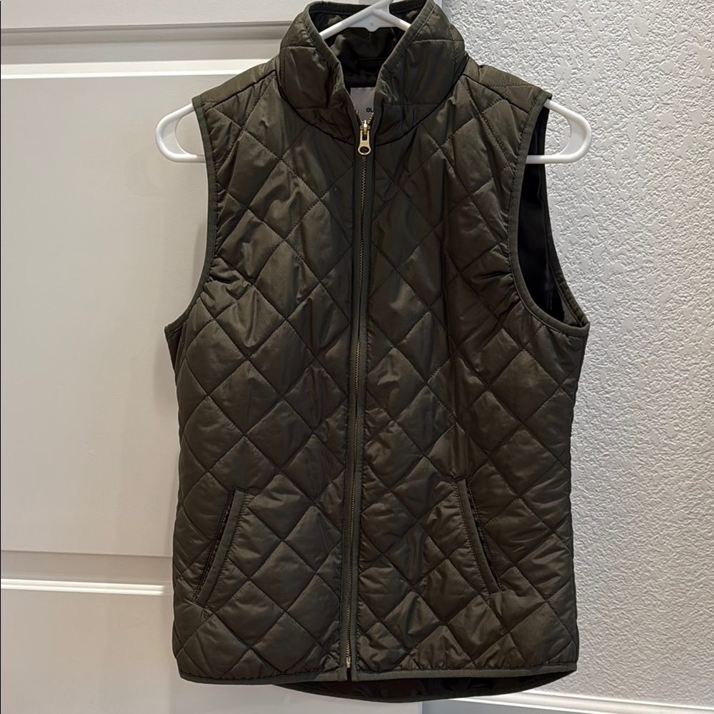 Old Navy Quilted Vest - Olive Green
